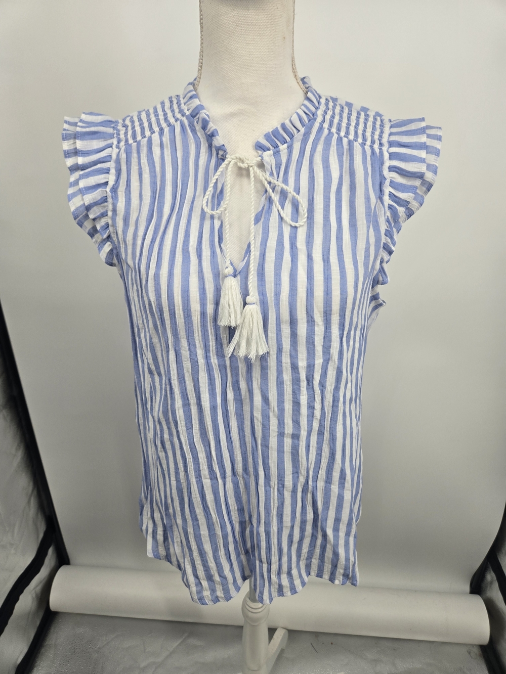 C By One Striped Light Blue Tassel Tie-Neck Flutter Sleeve Blouse Large (8720)